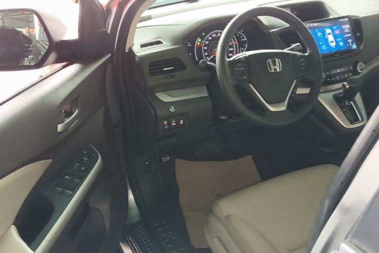 Used Honda CR-V 2013 2.4L two-wheel drive luxury version Driver Seat