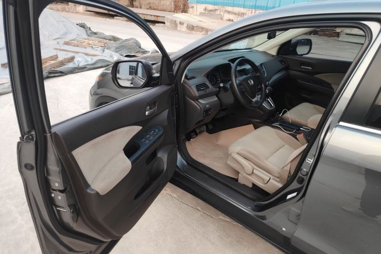 Used Honda CR-V 2013 2.0L 2WD Classic Edition Driver Seat