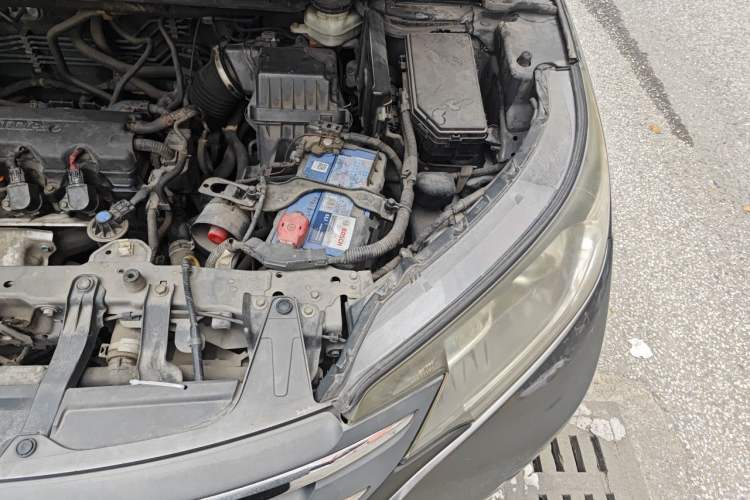 Used Honda CR-V 2013 2.0L 2WD Classic Edition Engine Bay Left