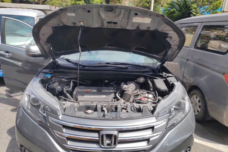 Used Honda CR-V 2013 2.4L four-wheel drive luxury version Engine Bay
