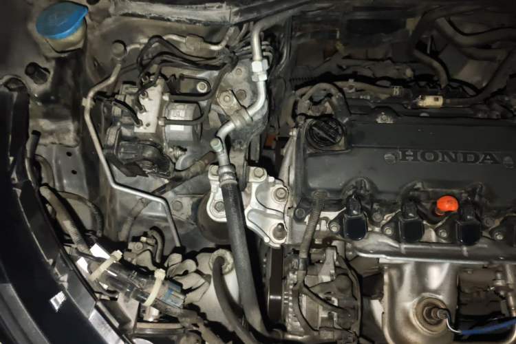 Used Honda CR-V 2013 2.0L Four-wheel Drive Classic Edition Engine Bay Right
