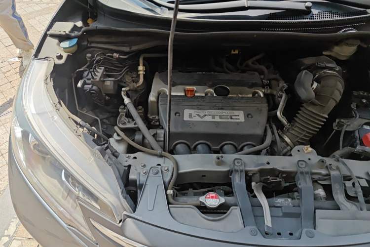 Used Honda CR-V 2013 2.4L four-wheel drive luxury version Engine Bay Right