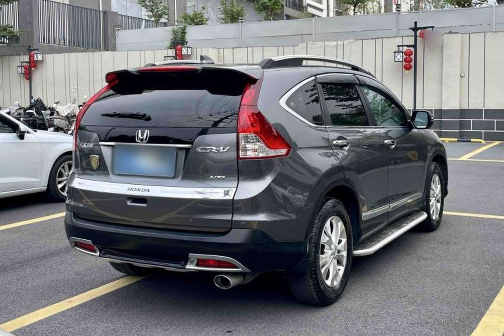 Used Honda CR-V 2013 2.4L two-wheel drive luxury version Exterior 4