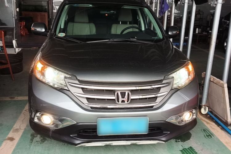 Used Honda CR-V 2013 2.4L two-wheel drive luxury version Front