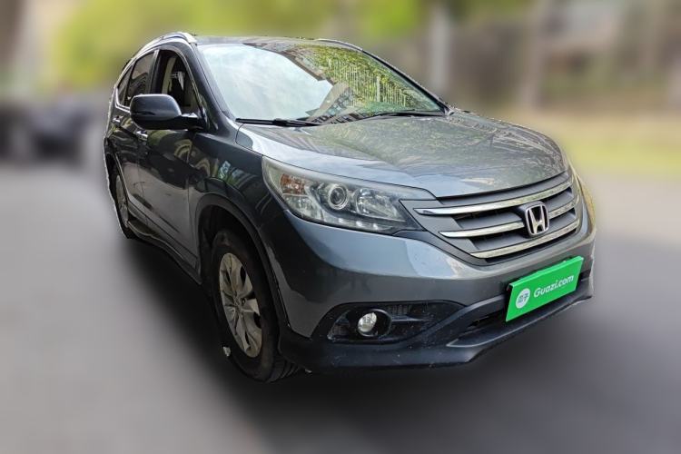 Used Honda CR-V 2013 2.4L two-wheel drive luxury version Front Right 45 Deg