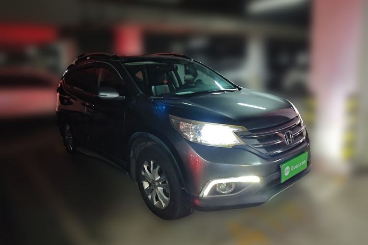 Used Honda CR-V 2013 2.4L two-wheel drive luxury version Front Right 45 Deg