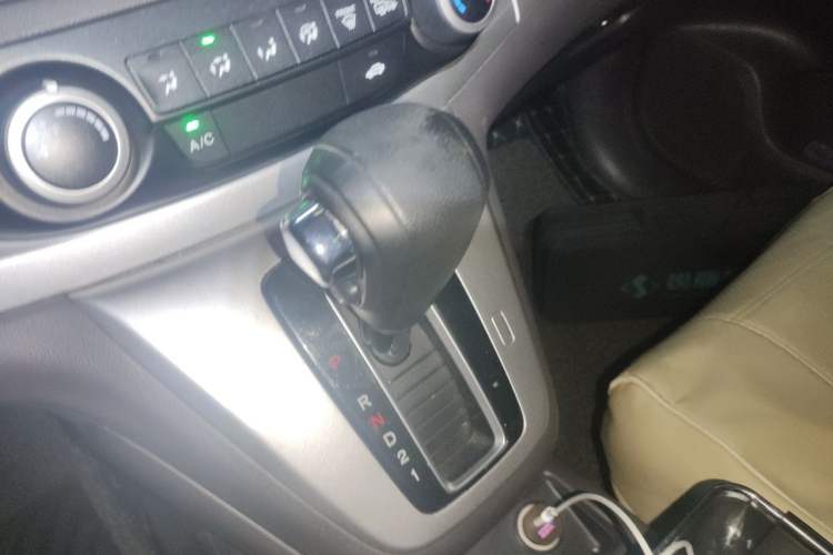 Used Honda CR-V 2013 2.0L 2WD Classic Edition Gear Lever