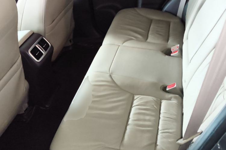 Used Honda CR-V 2013 2.4L two-wheel drive luxury version Left Rear Seat