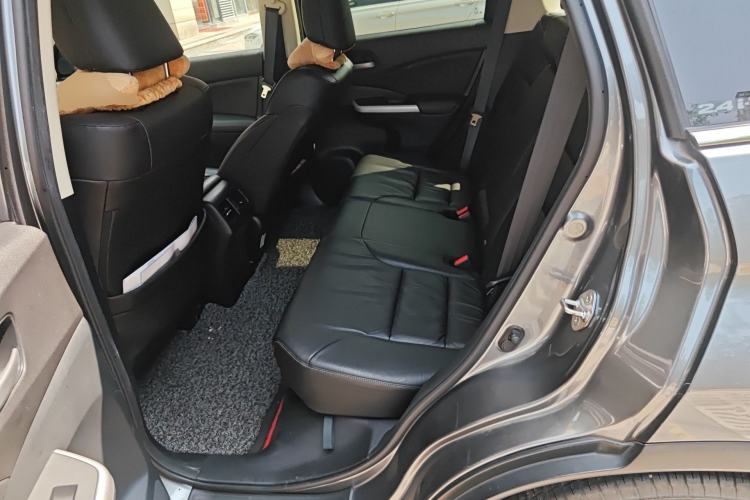 Used Honda CR-V 2013 2.4L four-wheel drive luxury version Left Rear Seat