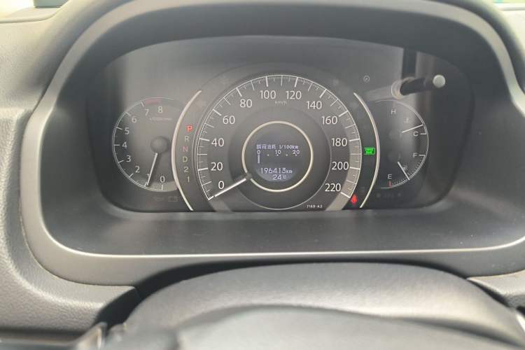 Used Honda CR-V 2013 2.4L four-wheel drive luxury version Odometer Close Up
