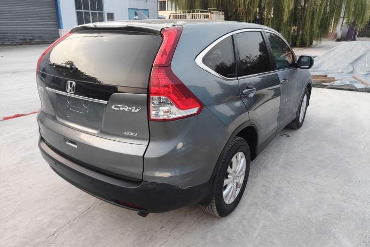 Used Honda CR-V 2013 2.0L 2WD Classic Edition Rear Right 45 Deg