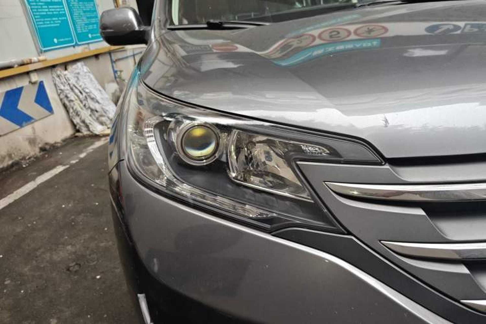 Used Honda CR-V 2013 2.0L 2WD Classic Edition Right Front Headlight