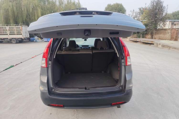 Used Honda CR-V 2013 2.0L 2WD Classic Edition Trunk