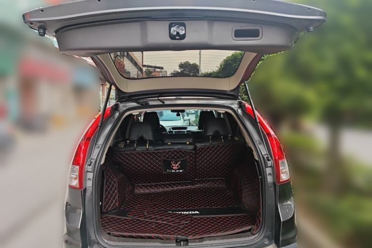 Used Honda CR-V 2013 2.0L 2WD Classic Edition Trunk