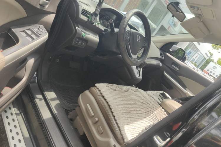 Used Honda CR-V 2013 2.4L four-wheel drive luxury version Driver Seat