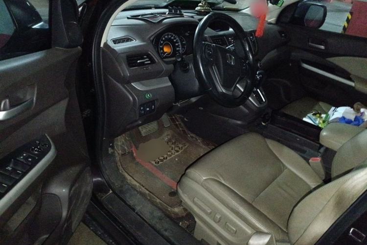 Used Honda CR-V 2013 2.4L four-wheel drive luxury version Driver Seat