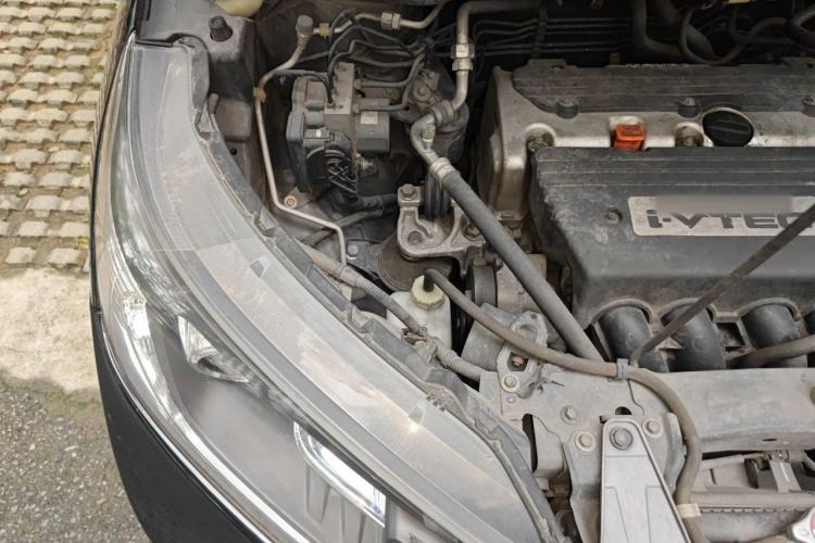Used Honda CR-V 2013 2.4L two-wheel drive luxury version Engine Bay Right