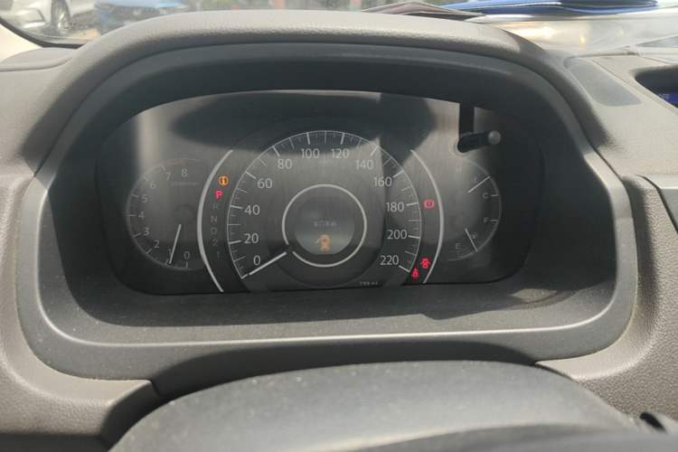 Used Honda CR-V 2013 2.4L four-wheel drive luxury version Instrument Cluster