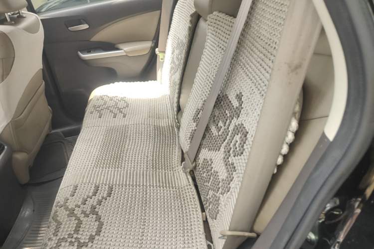 Used Honda CR-V 2013 2.4L four-wheel drive luxury version Left Rear Seat