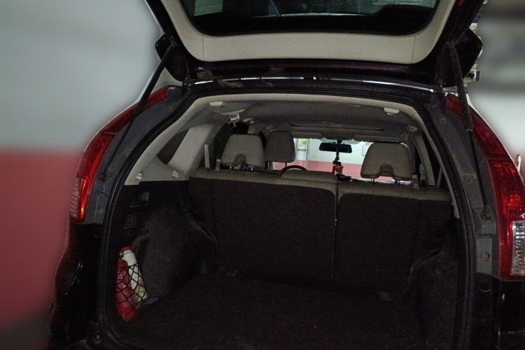 Used Honda CR-V 2013 2.4L four-wheel drive luxury version Trunk