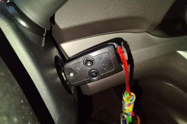 Used Honda CR-V 2013 2.0L 2WD Classic Edition Vehicle Key