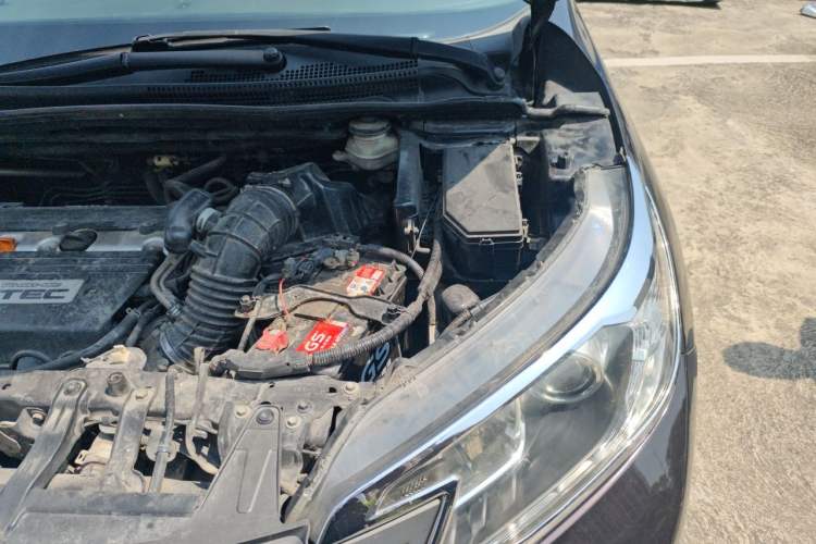 Used Honda CR-V 2013 2.4L four-wheel drive luxury version Engine Bay Left