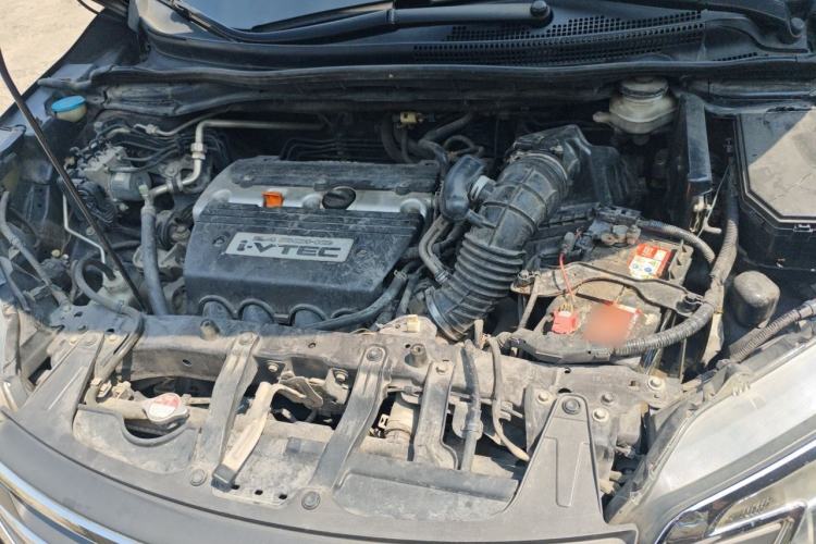 Used Honda CR-V 2013 2.4L four-wheel drive luxury version Engine Bay