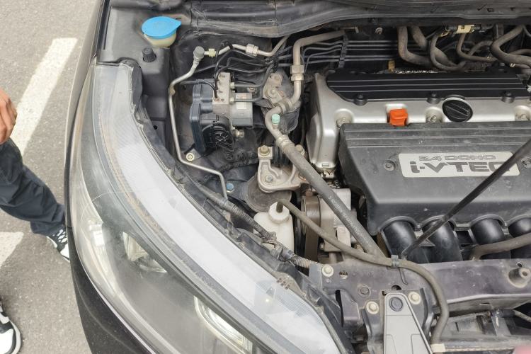 Used Honda CR-V 2013 2.4L four-wheel drive luxury version Engine Bay Right
