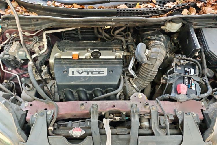 Used Honda CR-V 2013 2.4L two-wheel drive luxury version Engine Bay