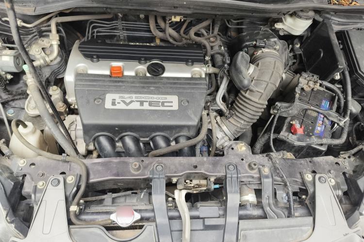 Used Honda CR-V 2013 2.4L four-wheel drive luxury version Engine Bay