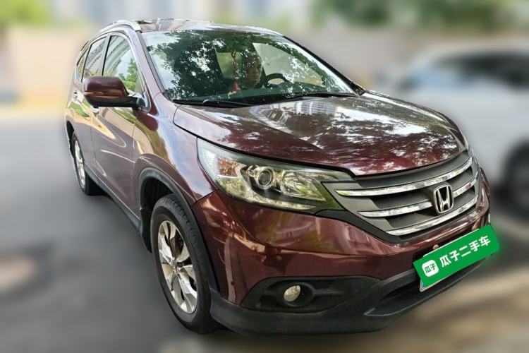 Used Honda CR-V 2013 2.4L two-wheel drive luxury version Front Right 45 Deg