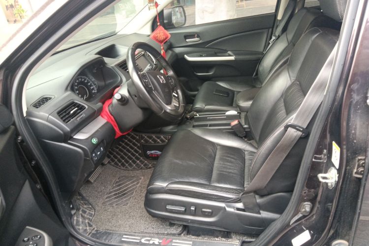 Used Honda CR-V 2013 2.4L four-wheel drive luxury version Left Front Seat