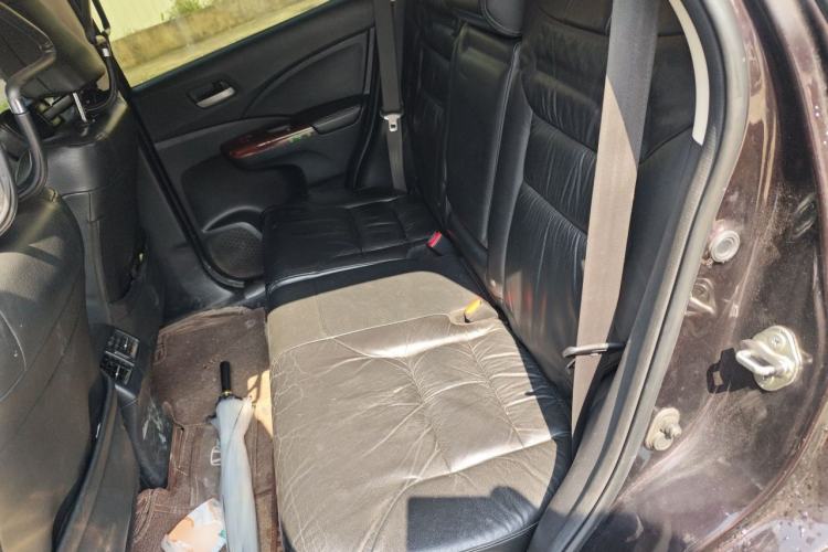 Used Honda CR-V 2013 2.4L four-wheel drive luxury version Left Rear Seat