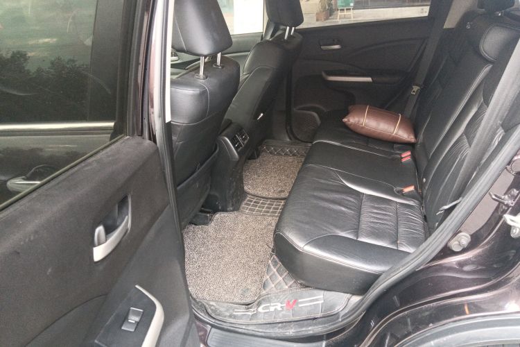 Used Honda CR-V 2013 2.4L four-wheel drive luxury version Left Rear Seat