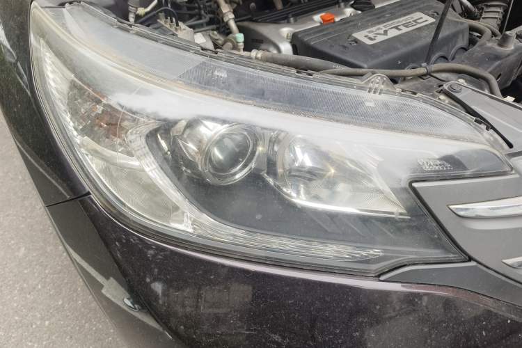 Used Honda CR-V 2013 2.4L four-wheel drive luxury version Right Front Headlight