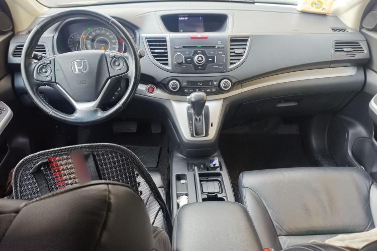 Used Honda CR-V 2013 2.4L four-wheel drive luxury version Center Console