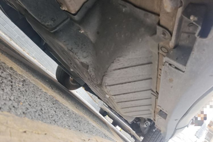 Used Honda CR-V 2013 2.4L four-wheel drive luxury version Chassis Front Left