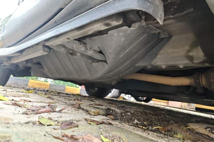Used Honda CR-V 2013 2.4L two-wheel drive luxury version Chassis Front Right