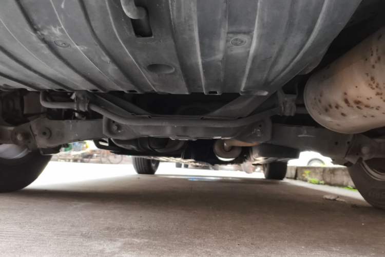 Used Honda CR-V 2013 2.4L two-wheel drive luxury version Chassis Rear