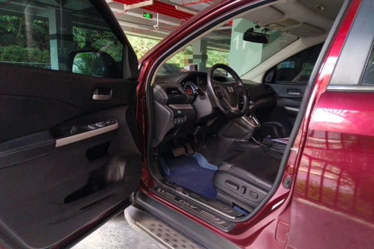 Used Honda CR-V 2013 2.4L four-wheel drive luxury version Driver Seat