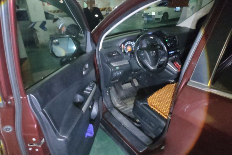 Used Honda CR-V 2013 2.4L two-wheel drive luxury version Driver Seat