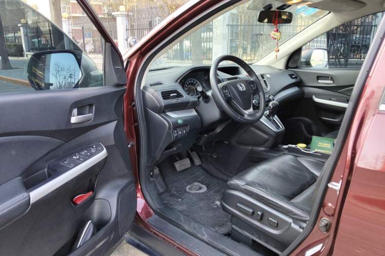 Used Honda CR-V 2013 2.4L four-wheel drive luxury version Driver Seat