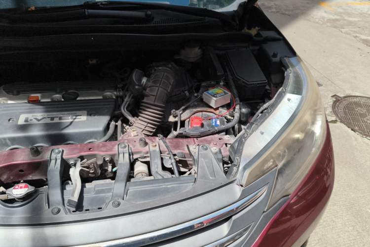 Used Honda CR-V 2013 2.4L two-wheel drive luxury version Engine Bay Left