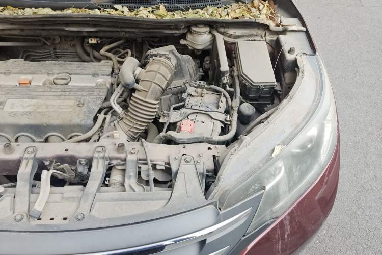 Used Honda CR-V 2013 2.4L four-wheel drive luxury version Engine Bay Left