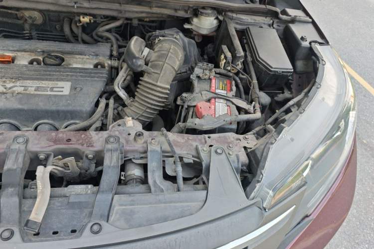 Used Honda CR-V 2013 2.4L four-wheel drive luxury version Engine Bay Left