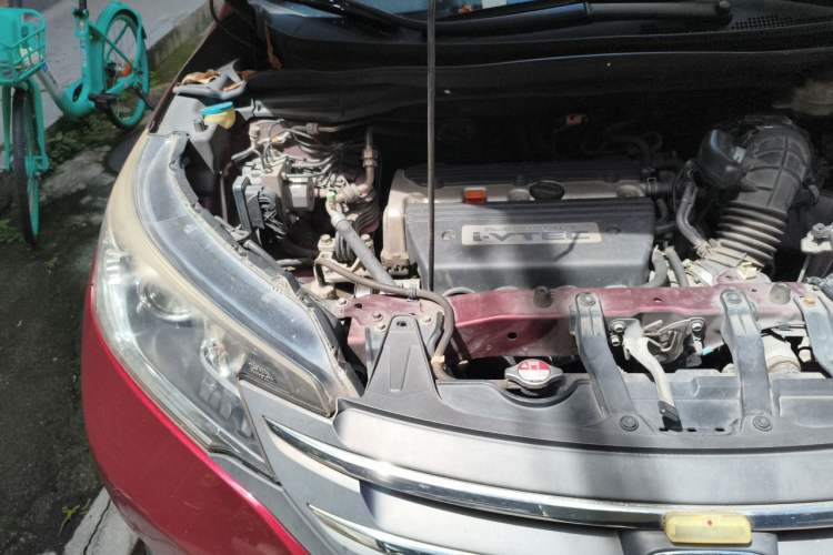 Used Honda CR-V 2013 2.4L two-wheel drive luxury version Engine Bay Right
