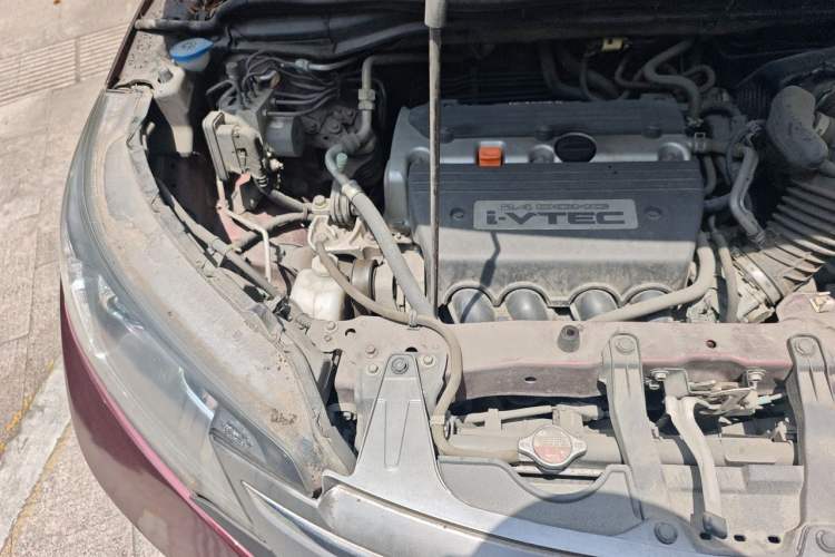 Used Honda CR-V 2013 2.4L four-wheel drive luxury version Engine Bay Right