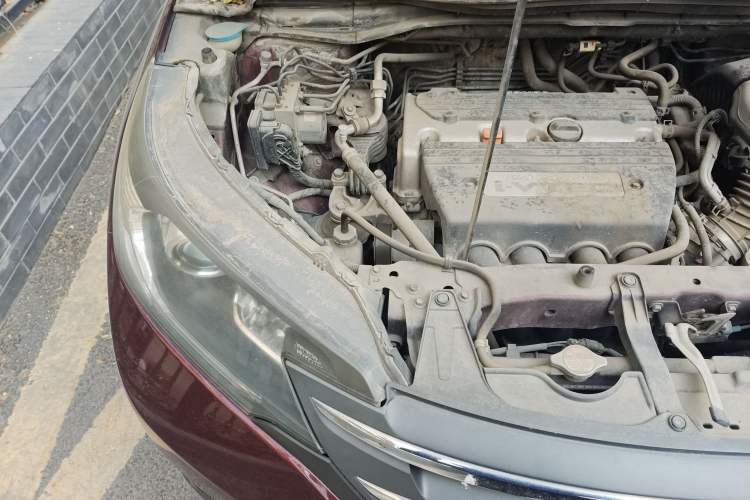 Used Honda CR-V 2013 2.4L four-wheel drive luxury version Engine Bay Right