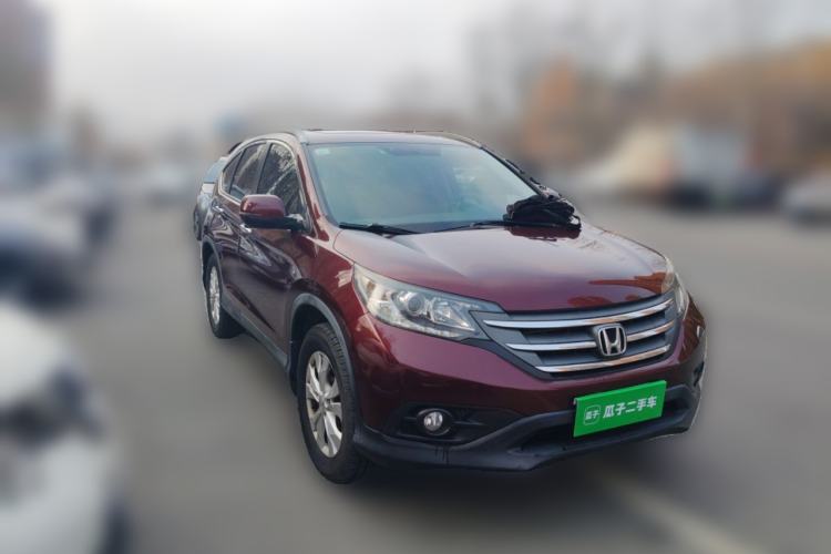 Used Honda CR-V 2013 2.4L two-wheel drive luxury version Front Right 45 Deg
