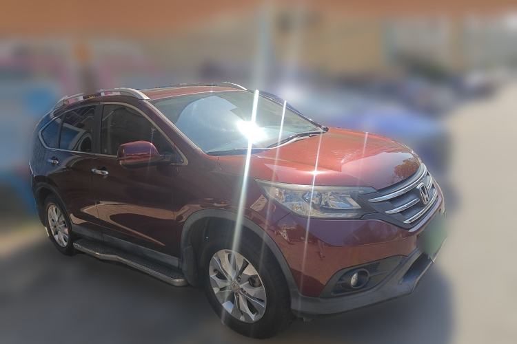 Used Honda CR-V 2013 2.4L two-wheel drive luxury version Front Right 45 Deg